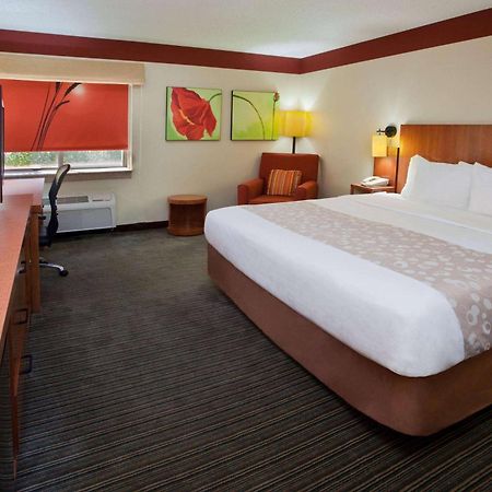 Travelodge By Wyndham Columbus State University Екстериор снимка