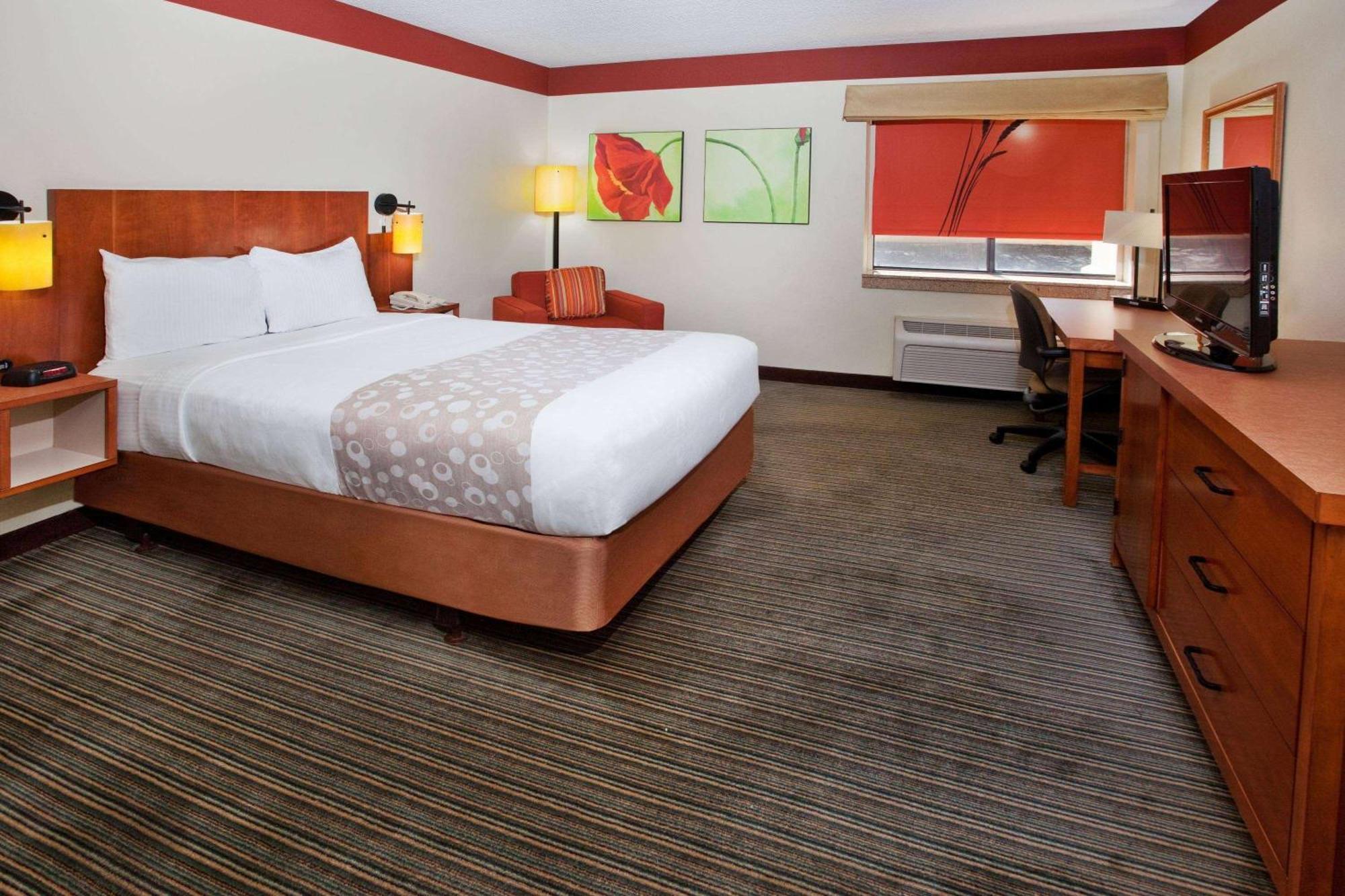 Travelodge By Wyndham Columbus State University Екстериор снимка